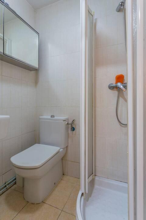 Habitaciones Luminosas Y Acogedoras Madrid Ngoại thất bức ảnh